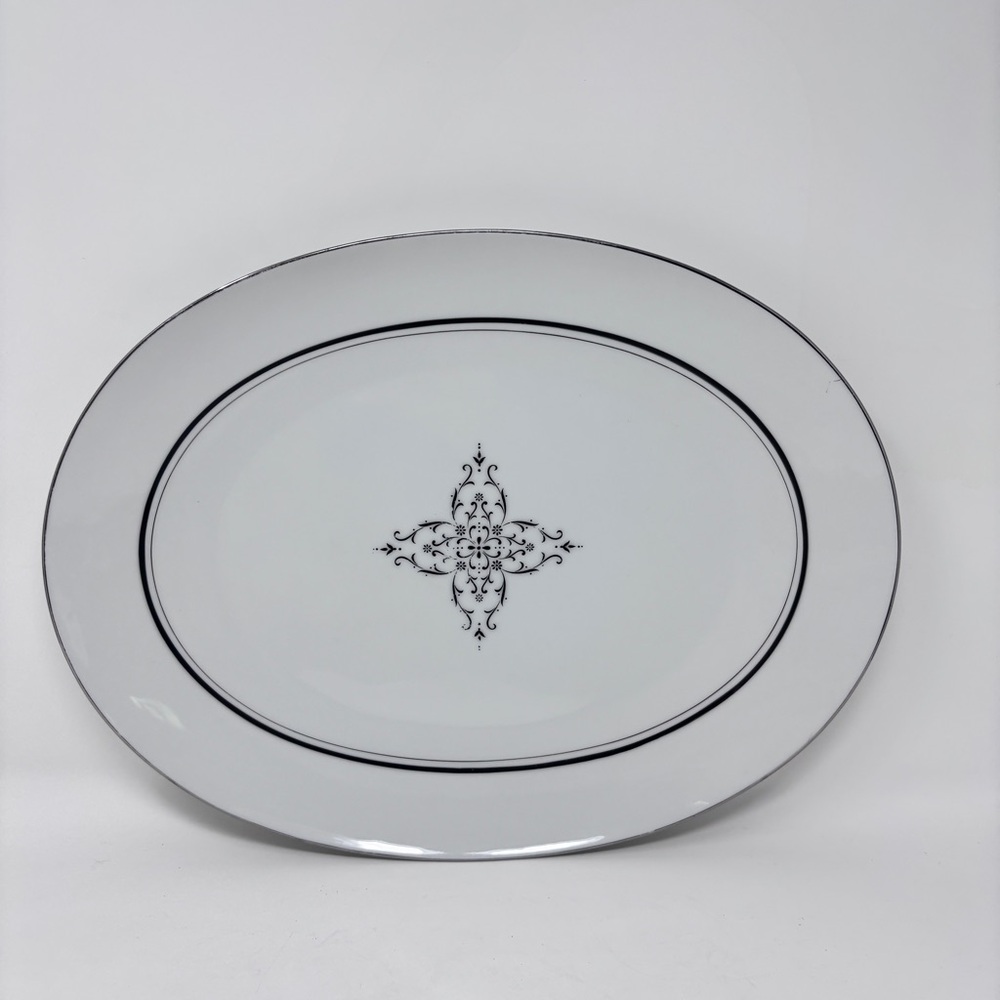 Beautiful MCM 15.5" Style House Granada Platter.  In excellent condition!